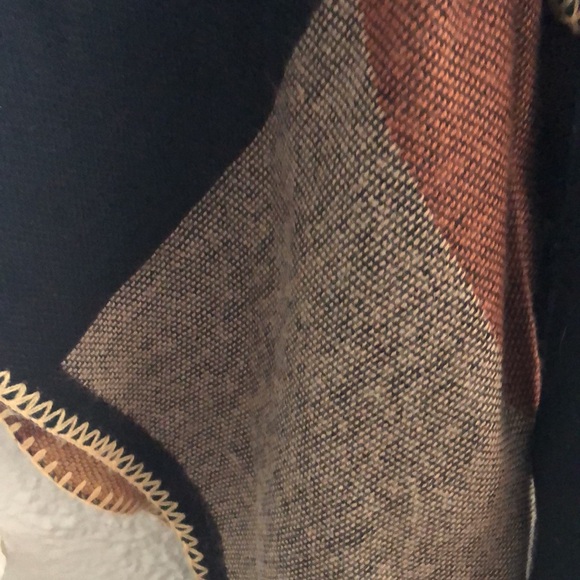 World Market multicolored belted shawl wrap poncho - Picture 6 of 12